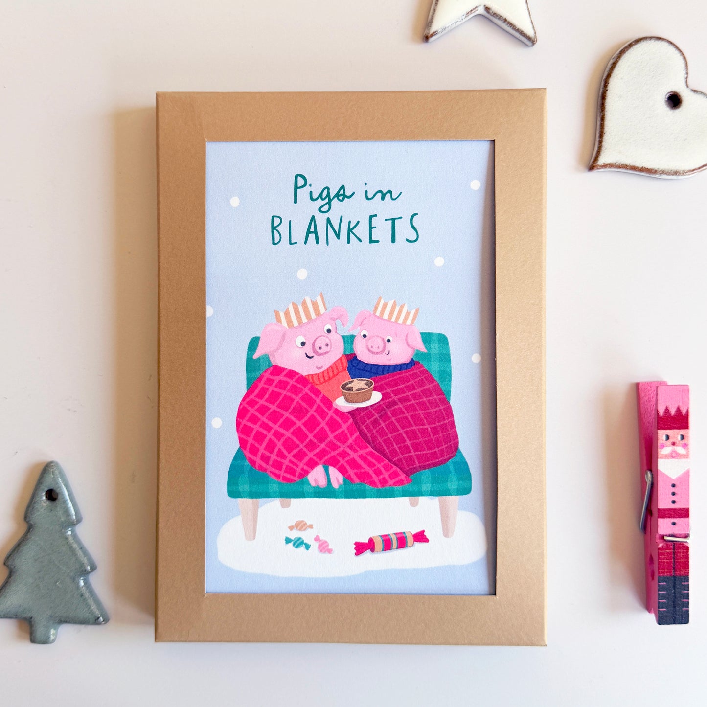 8 Card Christmas Pack (Pigs + Mistle-toad)