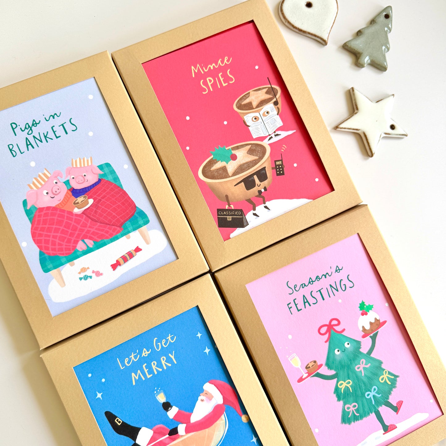 8 Card Christmas Pack (Champers + Holidays)